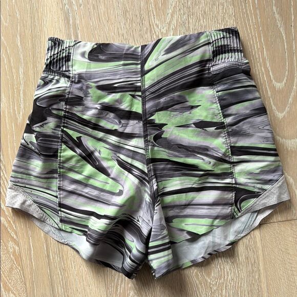 lululemon Hotty Hot High-Rise 4" Lined Shorts *Special Edition Paint Glide Sz2 - Picture 2 of 12